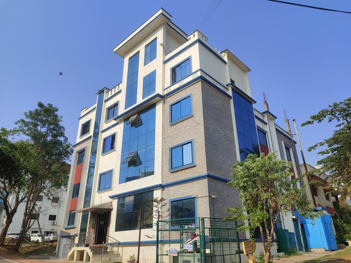 Ashray Residency Hotel Vanivilasa Puram Exterior foto